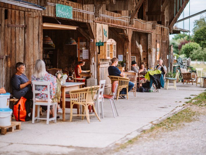 KlosterGut Hofcaf&eacute;, &copy; KlosterGut Schlehdorf, Foto: Leonie Lorenz